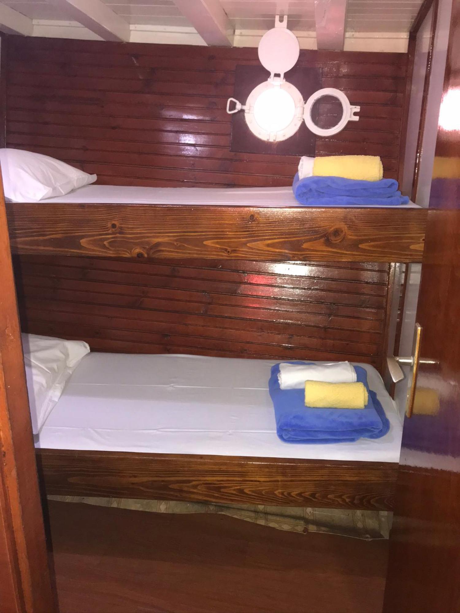فندق Rhythm Floating Accom - سبليت المظهر الخارجي الصورة