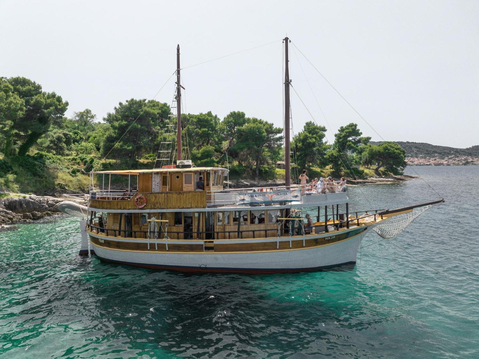 فندق Rhythm Floating Accom - سبليت المظهر الخارجي الصورة