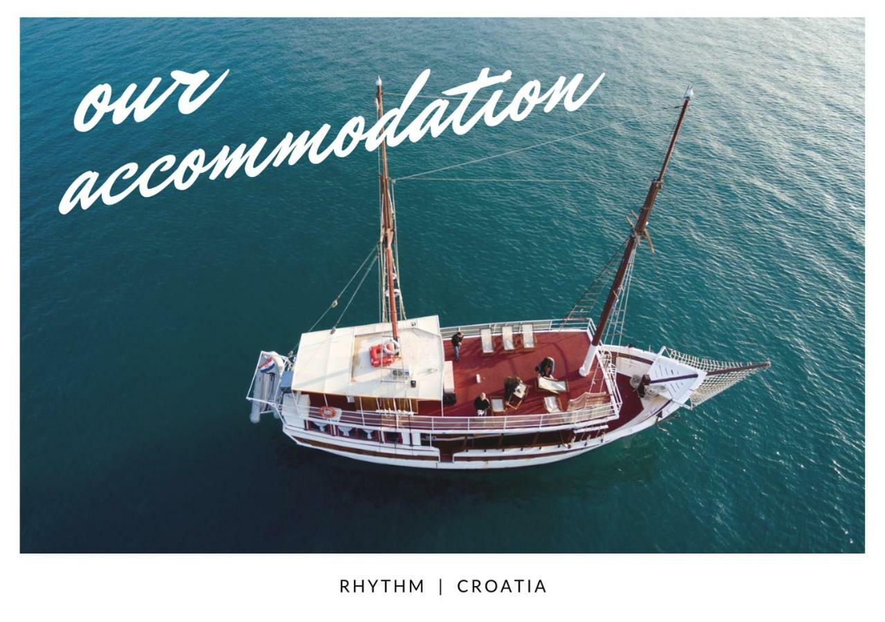 فندق Rhythm Floating Accom - سبليت المظهر الخارجي الصورة