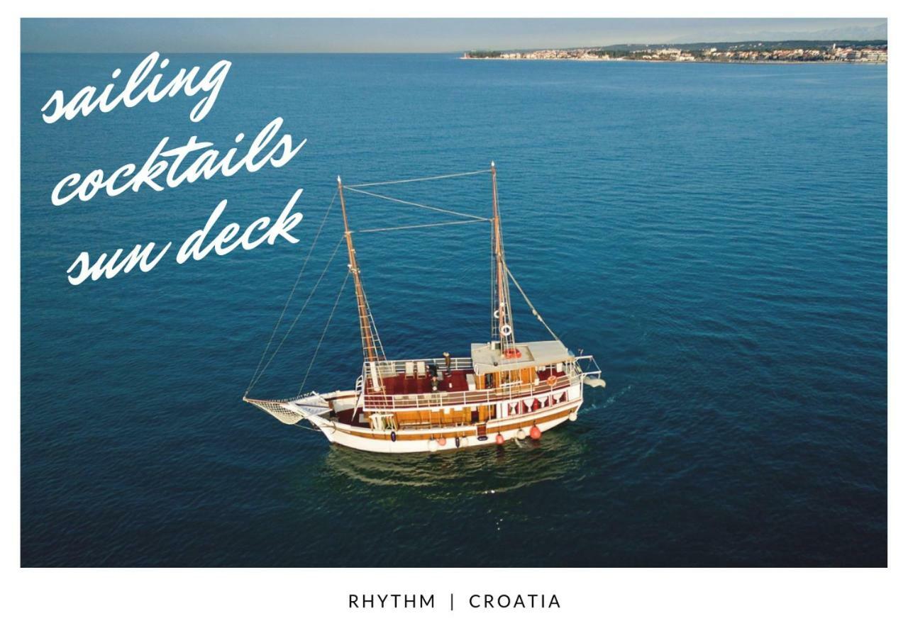 فندق Rhythm Floating Accom - سبليت المظهر الخارجي الصورة